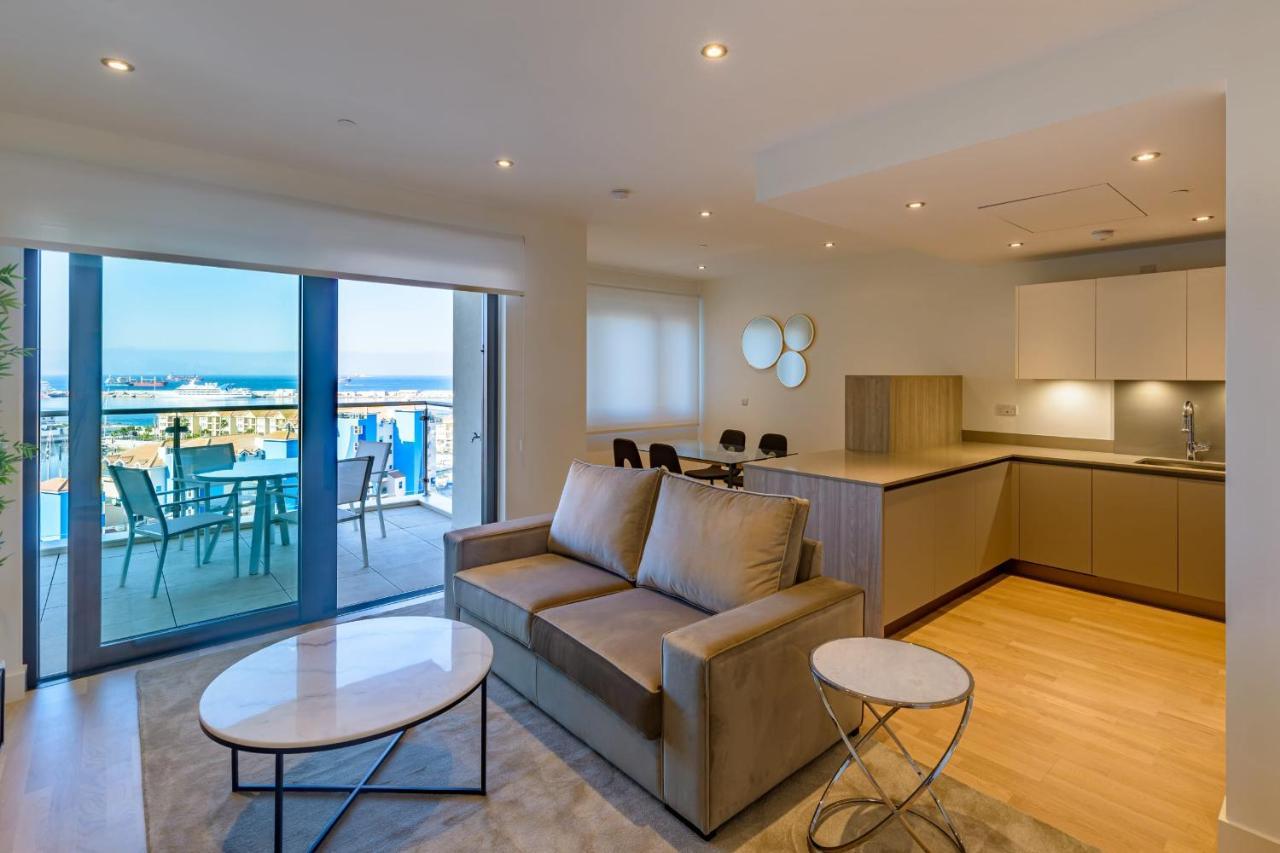 Luxury Modern Apartment With Exceptional Views! Hosted By Sweetstay Гибралтар Екстериор снимка
