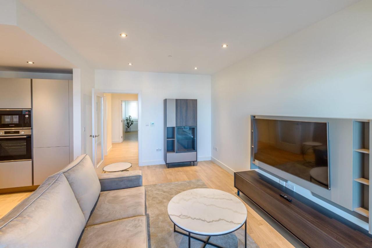 Luxury Modern Apartment With Exceptional Views! Hosted By Sweetstay Гибралтар Екстериор снимка